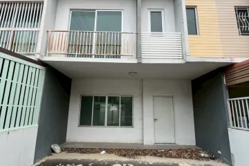 3 Bedroom Townhouse for sale in Pak Kret, Nonthaburi near MRT Yeak Pak Kret