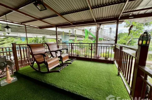 3 Bedroom House for rent in Ban Chang Lo, Bangkok near MRT Fai Chai