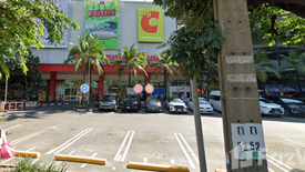 Commercial for rent in Phra Khanong Nuea, Bangkok near BTS Ekkamai