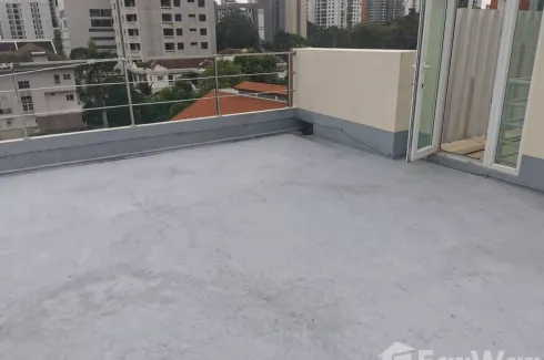 2 Bedroom Commercial for rent in S61 Sukhumvit BY KWG, Khlong Tan Nuea, Bangkok near BTS Ekkamai