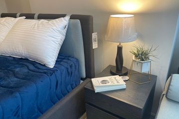 1 Bedroom Condo for rent in XT Huaikhwang, Din Daeng, Bangkok near MRT Huai Khwang