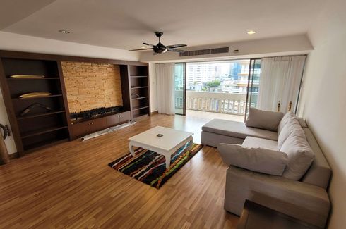 3 Bedroom Condo for rent in Khlong Toei, Bangkok near BTS Asoke