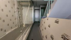 1 Bedroom Townhouse for rent in Silom, Bangkok near MRT Silom