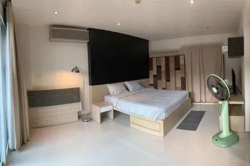 1 Bedroom Condo for sale in The Baycliff Residence, Patong, Phuket