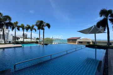 2 Bedroom Condo for sale in Na Kluea, Chonburi