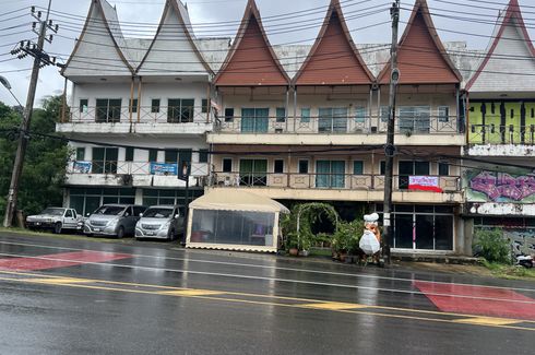 3 Bedroom Townhouse for sale in Karon, Phuket