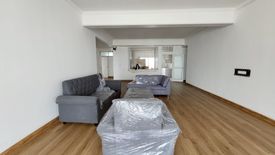 3 Bedroom Condo for rent in Khlong Tan Nuea, Bangkok