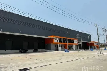 Warehouse / Factory for rent in Bang Pla, Samut Prakan