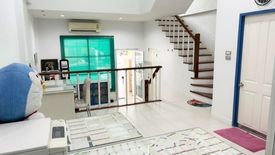 3 Bedroom Townhouse for sale in Baan Klang Muang Ladprao 71, Lat Phrao, Bangkok