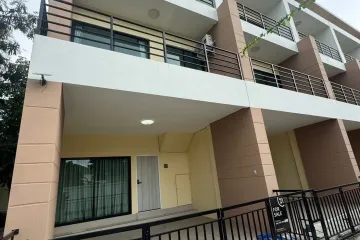 4 Bedroom Townhouse for sale in Canna Rong Po, Takhian Tia, Chonburi