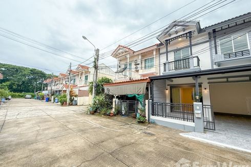 3 Bedroom Townhouse for sale in The Villa Rattanathibet, Tha It, Nonthaburi
