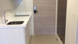 1 Bedroom Condo for rent in Condolette Light Convent, Silom, Bangkok near BTS Chong Nonsi