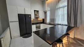 5 Bedroom Townhouse for rent in Baan Klang Krung Rama 3, Chong Nonsi, Bangkok