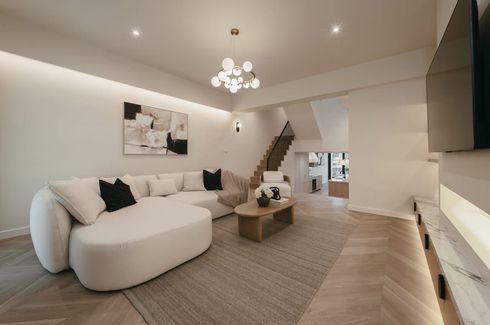 5 Bedroom Townhouse for rent in Regent 71 Place, Phra Khanong Nuea, Bangkok near BTS Phra Khanong