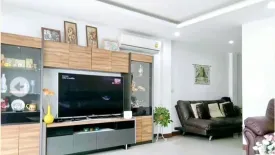 2 Bedroom House for sale in Na Kluea, Chonburi