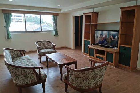 3 Bedroom Condo for rent in Khlong Tan Nuea, Bangkok near BTS Phrom Phong