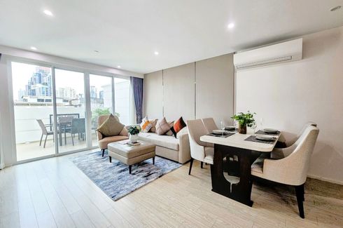 2 Bedroom Condo for rent in Khlong Tan Nuea, Bangkok