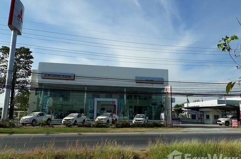 Office for rent in Phrommani, Nakhon Nayok