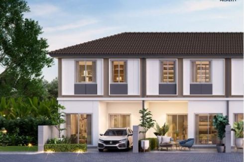 3 Bedroom Townhouse for sale in Lam Phak Chi, Bangkok