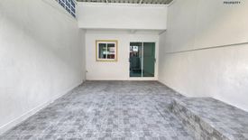 2 Bedroom Townhouse for sale in Thepharak, Samut Prakan near MRT Si Thepha