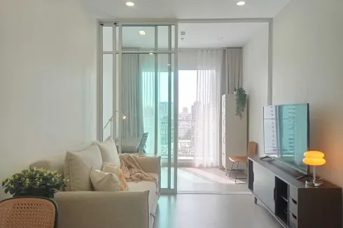 1 Bedroom Condo for rent in Maha Phruettharam, Bangkok near MRT Hua Lamphong