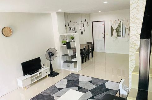 2 Bedroom Townhouse for rent in Ratsada, Phuket