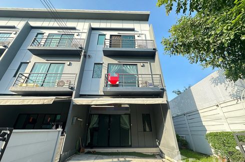 4 Bedroom Townhouse for rent in Prawet, Bangkok