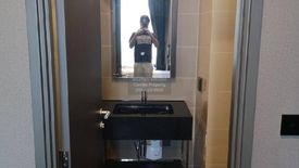 1 Bedroom Condo for rent in Edge Sukhumvit 23, Khlong Toei Nuea, Bangkok near BTS Asoke