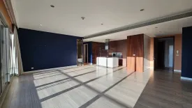 3 Bedroom Condo for sale in 185 Rajadamri, Lumpini, Bangkok near BTS Ratchadamri