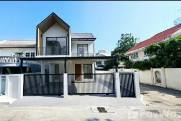 3 Bedroom House for sale in Bang Chak, Bangkok near BTS Punnawithi
