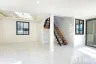 3 Bedroom House for sale in Bang Chak, Bangkok near BTS Punnawithi