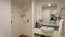 Condo for rent in Baan Siri Sathorn Yenakard, Chong Nonsi, Bangkok near BTS Sala Daeng