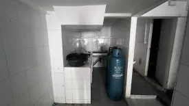 4 Bedroom Commercial for rent in Khlong Tan Nuea, Bangkok