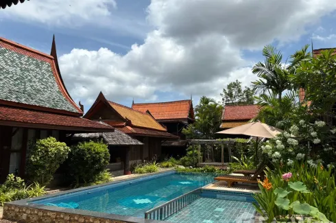 2 Bedroom Villa for rent in Phuket-Thaihouse, Thep Krasatti, Phuket