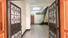 2 Bedroom Townhouse for rent in Bang Mot, Bangkok