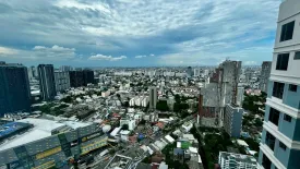 1 Bedroom Condo for rent in The Saint Residences, Chom Phon, Bangkok near MRT Phahon Yothin