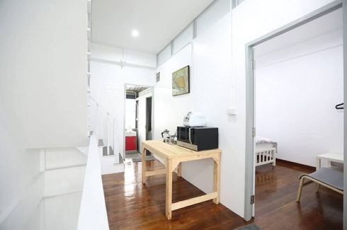 5 Bedroom Commercial for rent in Phra Khanong, Bangkok near BTS Phra Khanong