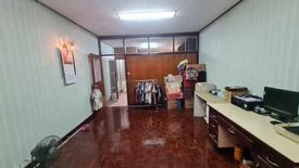 3 Bedroom Commercial for sale in Wat Thepsirin, Bangkok near MRT Lan Luang
