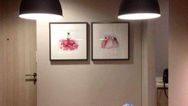 2 Bedroom Condo for rent in The Lumpini 24, Khlong Tan, Bangkok near BTS Phrom Phong