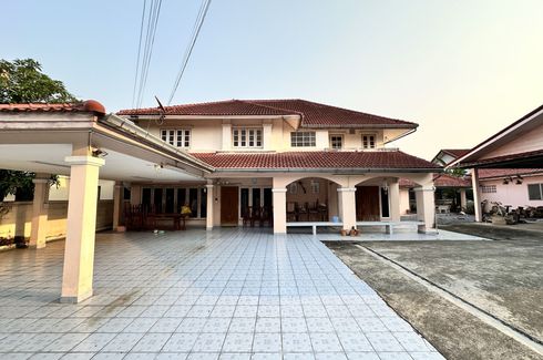 5 Bedroom House for rent in Ram Inthra, Bangkok