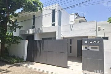 5 Bedroom House for sale in Baan Sinbadee Bangbuathong, Phimon Rat, Nonthaburi
