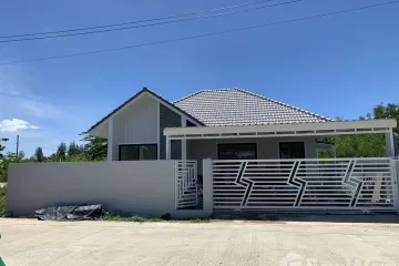 3 Bedroom House for sale in Thap Tai, Prachuap Khiri Khan