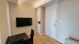 1 Bedroom Condo for rent in The Saint Residences, Chom Phon, Bangkok near MRT Phahon Yothin