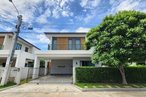 3 Bedroom House for sale in Tha Kham, Bangkok