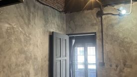 6 Bedroom Townhouse for rent in Phlapphla, Bangkok