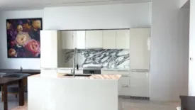 2 Bedroom Condo for rent in Four Seasons Private Residences, Thung Wat Don, Bangkok near BTS Saphan Taksin
