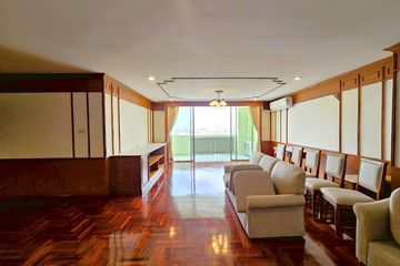 3 Bedroom Condo for rent in Khlong Tan Nuea, Bangkok