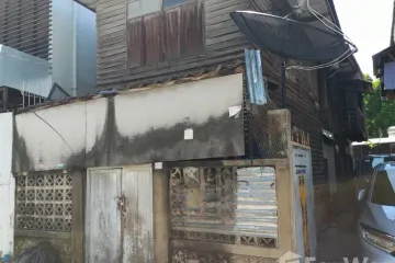 Land for sale in Phaya Thai, Bangkok near BTS Sanam Pao