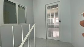 3 Bedroom Commercial for rent in Taling Chan, Bangkok