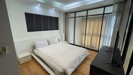 1 Bedroom Condo for rent in The Emporio Place, Khlong Tan, Bangkok near BTS Phrom Phong